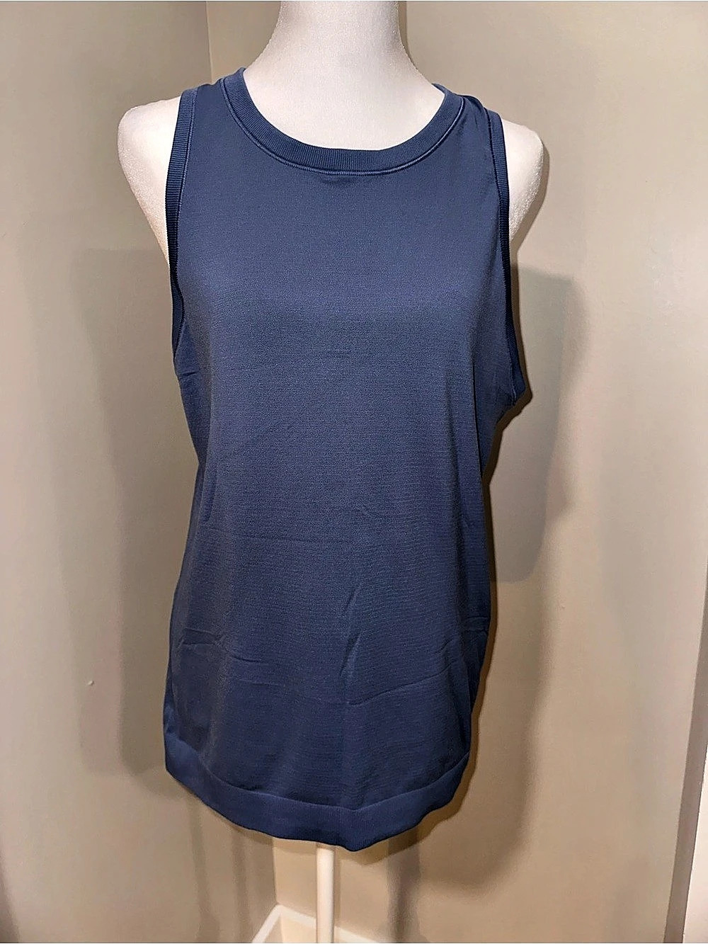 lululemon Swiftly Tech Racerback Tank Top 2.0 Blue Size Medium